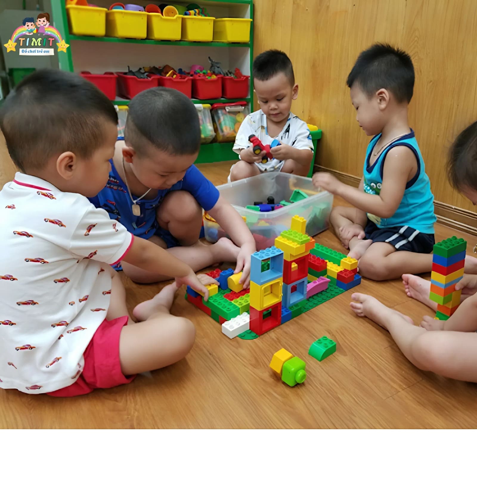 Đồ chơi thông minh cho bé 2 3 tuổi – Giải pháp giúp bé phát triển toàn diện